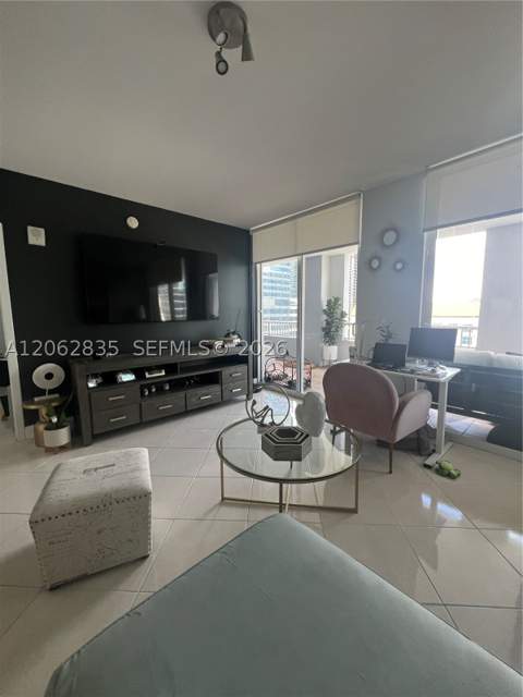 170 SE 14th St 2007, Miami FL - photo 6 of 28