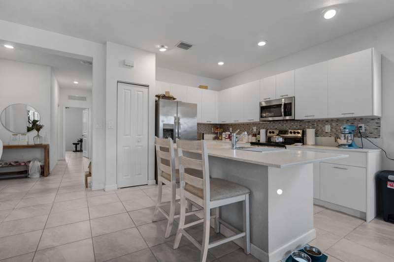 4 bedroom SingleFamilyResidence at 2409 NW 131st Circle, Golf Ests 1st Addn, Miami — photo 4