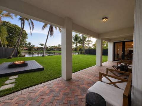 7952 NW 161st Terrace, Miami Lakes FL - photo 6 of 50