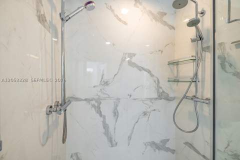 50 S Pointe Dr 510, Miami Beach FL - photo 11 of 21