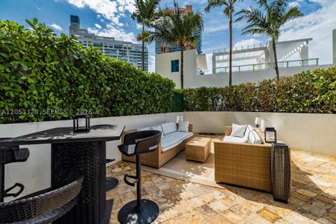 50 S Pointe Dr 510, Miami Beach FL - photo 17 of 21
