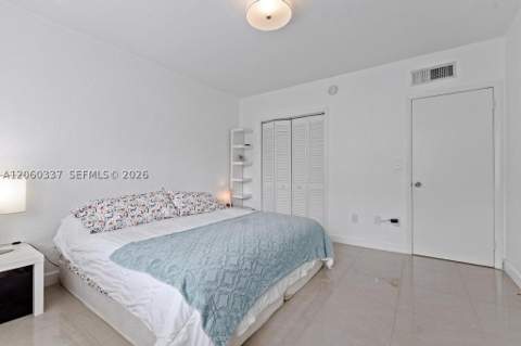 9280 Bay Harbor Ter 26, Bay Harbor Islands FL - photo 11 of 21