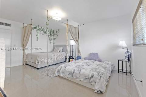 9280 Bay Harbor Ter 26, Bay Harbor Islands FL - photo 13 of 21