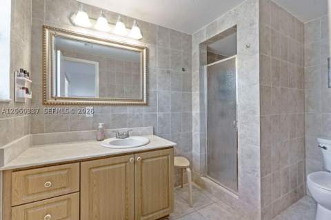9280 Bay Harbor Ter 26, Bay Harbor Islands FL - photo 14 of 21
