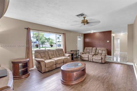 10360 SW 112th St, Miami FL - photo 20 of 35
