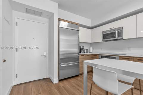 1300 Brickell Bay Dr 903, Miami FL - photo 6 of 39