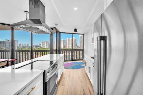 1000 W Island Blvd 1206, Aventura FL - photo 14 of 46