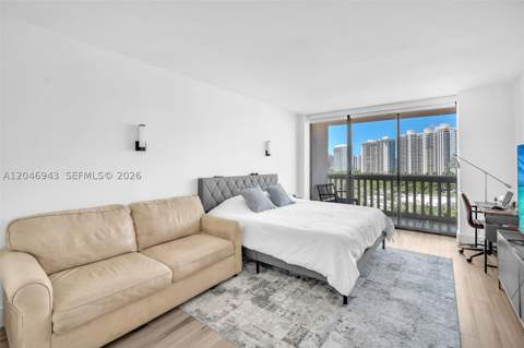 1000 W Island Blvd 1206, Aventura FL - photo 23 of 46