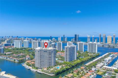 1000 W Island Blvd 1206, Aventura FL - photo 6 of 46