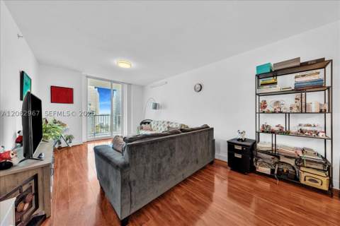 1250 S Miami Ave 2106, Miami FL - photo 6 of 28