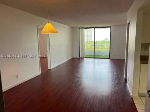 3300 NE 192nd St 803, Aventura FL - photo 11 of 32