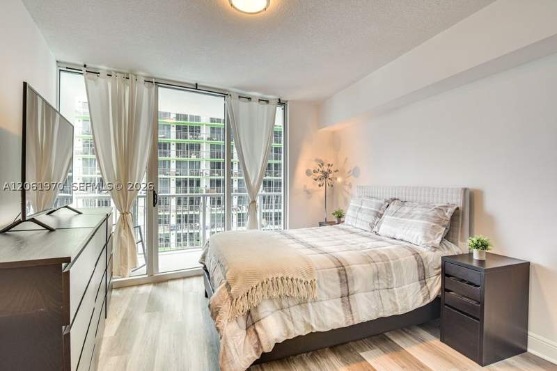 1 bedroom Condominium at 1750 N Bayshore Dr 1909, Opera Tower Condo, Miami — photo 5