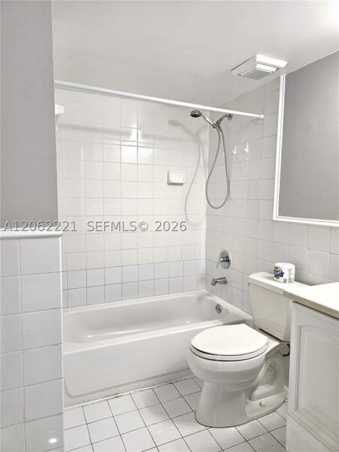 13904 SW 91st Ter 13904, Miami FL - photo 13 of 19
