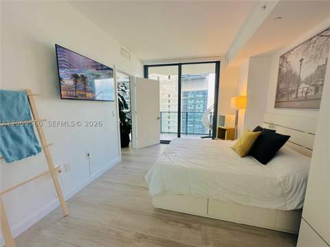 45 SW 9th St 2501, Miami FL - photo 12 of 28