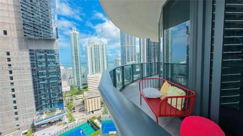 45 SW 9th St 2501, Miami FL - photo 16 of 28
