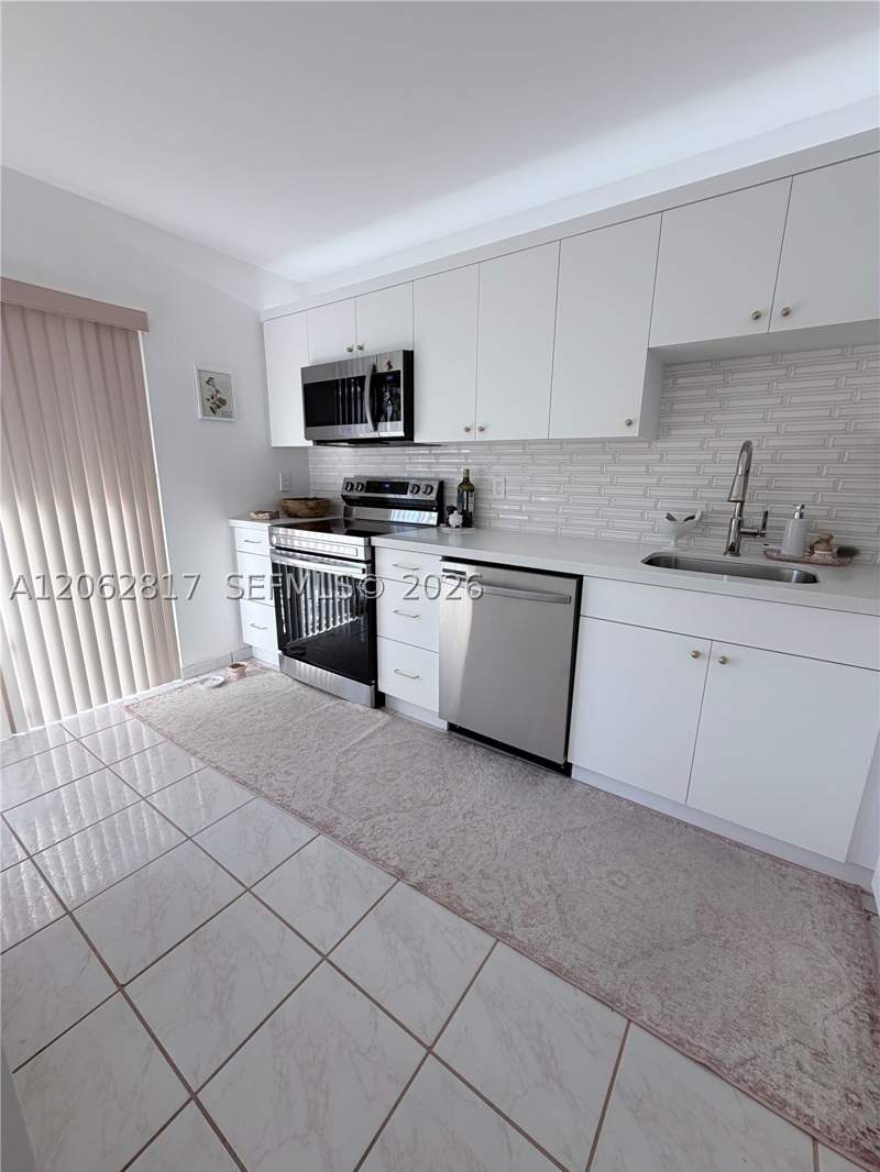 2 bedroom Condominium at 17000 NW 67th Ave 112, Country Lane Condo #1, Hialeah — photo 5