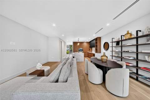 1034 SW 11th Ave, Miami FL - photo 12 of 31