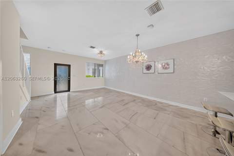 4745 NW 83rd Pkwy, Doral FL - photo 15 of 44