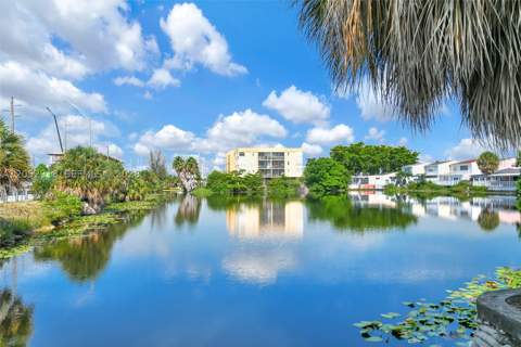 1335 W 68th St 204, Hialeah FL - photo 11 of 35
