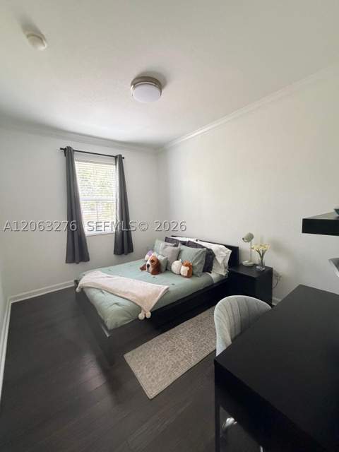 1017 NE 208th St, Miami FL - photo 23 of 39