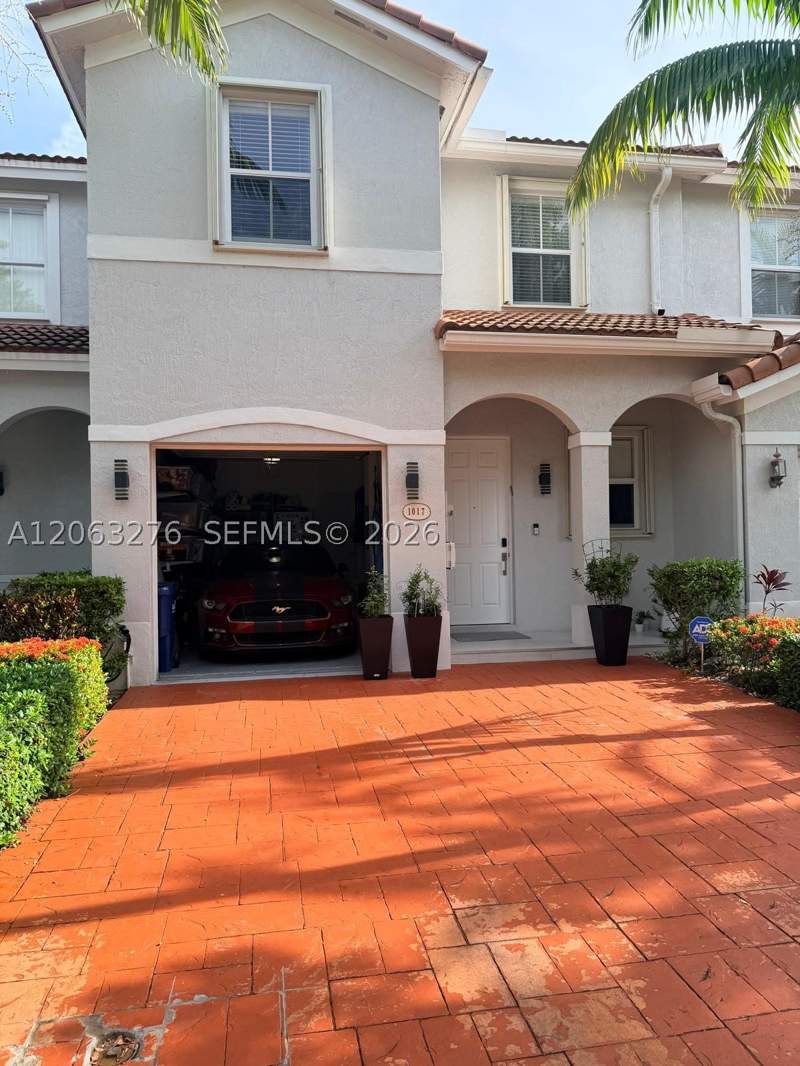 3 bedroom Townhouse at 1017 NE 208th St, Ives Dairy Townhomes, Miami — photo 5
