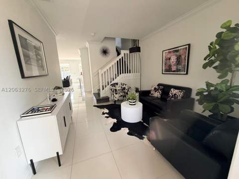 1017 NE 208th St, Miami FL - photo 7 of 39
