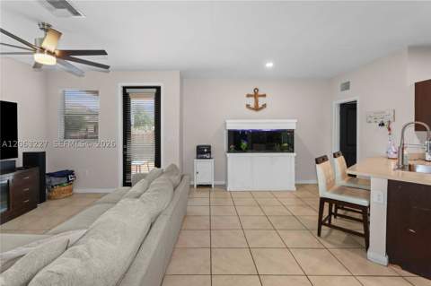 24303 SW 118th Ave, Homestead FL - photo 12 of 41