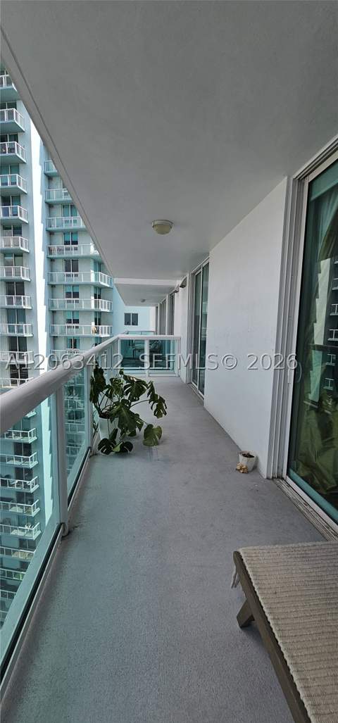 1800 N Bayshore Dr 3808, Miami FL - photo 11 of 21