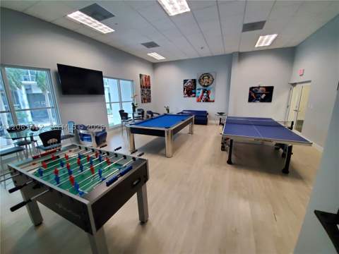 1800 N Bayshore Dr 3808, Miami FL - photo 19 of 21