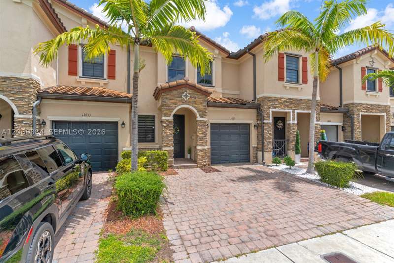 3 bedroom Townhouse at 11429 SW 253rd St, Coco Palm Estates, Homestead — photo 3