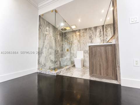 1700 NW N River Dr 805, Miami FL - photo 12 of 34