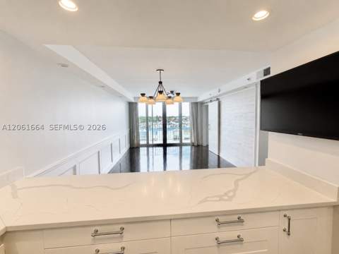 1700 NW N River Dr 805, Miami FL - photo 7 of 34