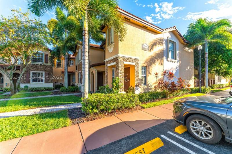 2 bedroom Condominium at 1595 NE 33rd Rd 112-3, Villas At Carmel Condo No, Homestead — photo 3