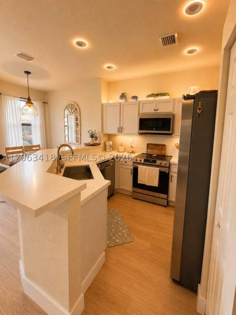 4261 SW 164th Ct, Miami FL - photo 6 of 27