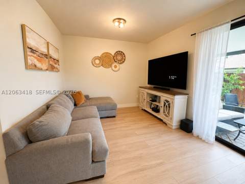 4261 SW 164th Ct, Miami FL - photo 9 of 27