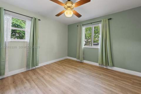 8331 SW 156th St, Palmetto Bay FL - photo 11 of 28