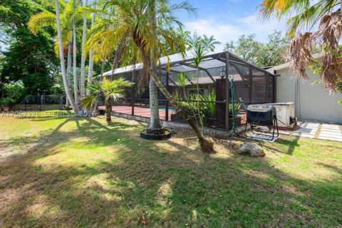 8331 SW 156th St, Palmetto Bay FL - photo 23 of 28