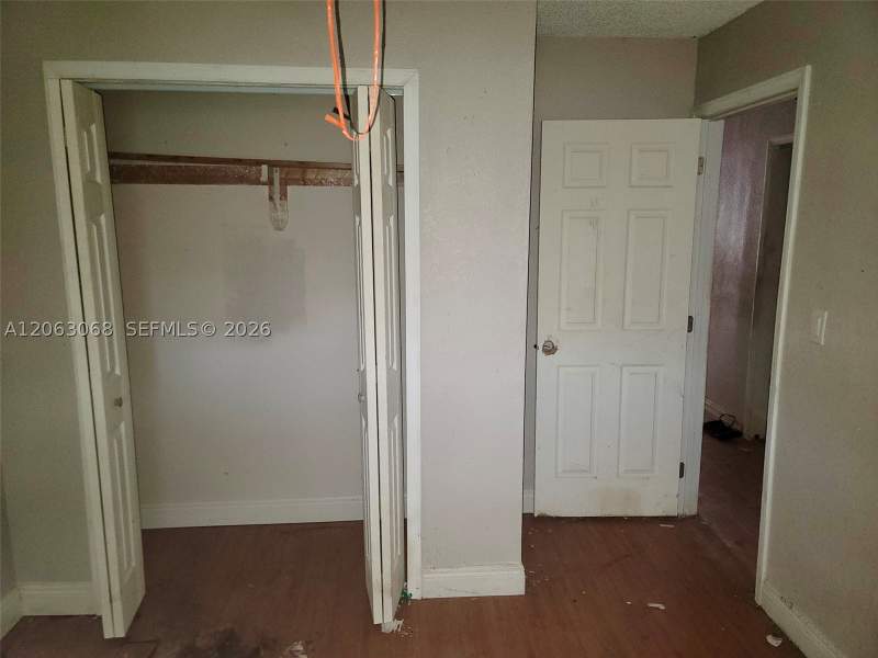 4 bedroom SingleFamilyResidence at 10210 SW 173rd St, Dixie Heights Garden, Miami — photo 4