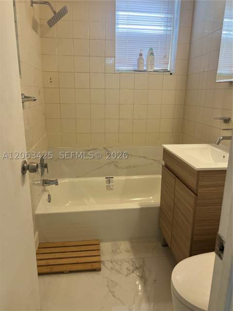 9350 E Bay Harbor Dr 6, Bay Harbor Islands FL - photo 15 of 19