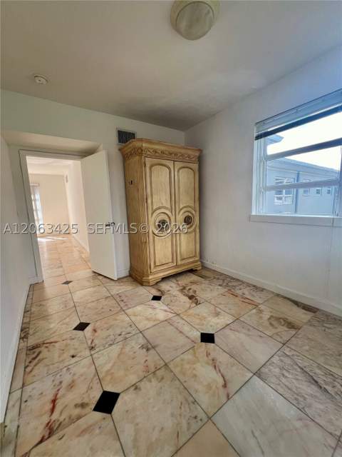 9350 E Bay Harbor Dr 6, Bay Harbor Islands FL - photo 7 of 19