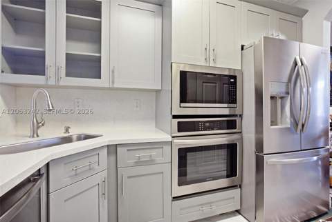 3365 NE 14th Dr 104-16, Homestead FL - photo 12 of 34