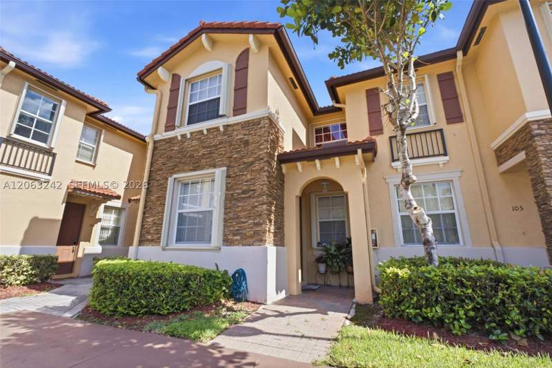 3 bedroom Condominium at 3365 NE 14th Dr 104-16, Villas At Carmel Condo No, Homestead — photo 2