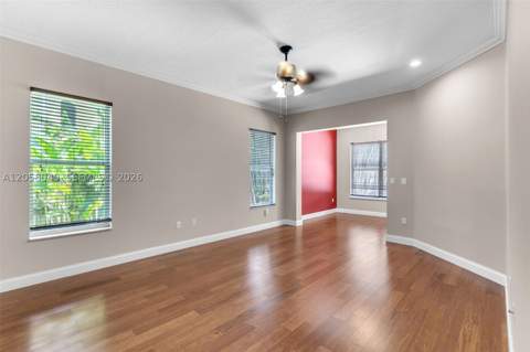 3140 Fairways Dr, Homestead FL - photo 11 of 35