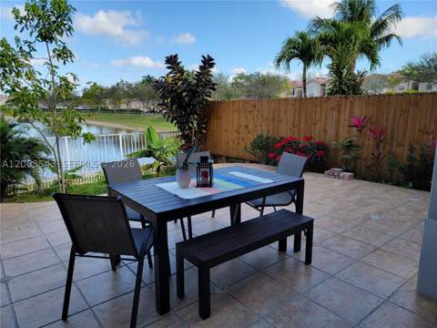 15375 SW 9th Way, Miami FL - photo 11 of 22