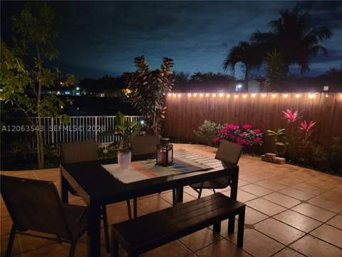 15375 SW 9th Way, Miami FL - photo 12 of 22