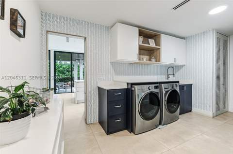 445 Ridgewood Rd, Key Biscayne FL - photo 16 of 35