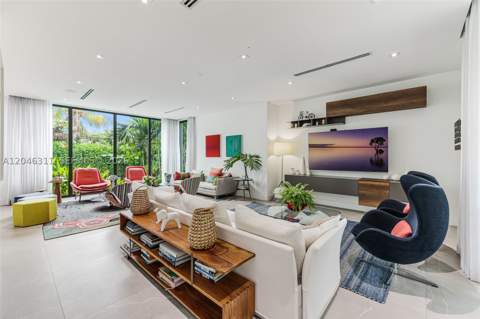 445 Ridgewood Rd, Key Biscayne FL - photo 6 of 35