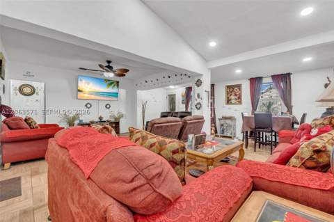 2001 NW 51st St, Miami FL - photo 14 of 38