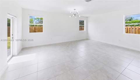 2208 SE 30th St, Homestead FL - photo 9 of 79