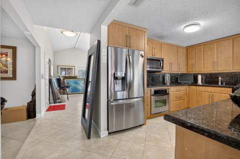 910 NE 205th Street, Miami FL - photo 19 of 43